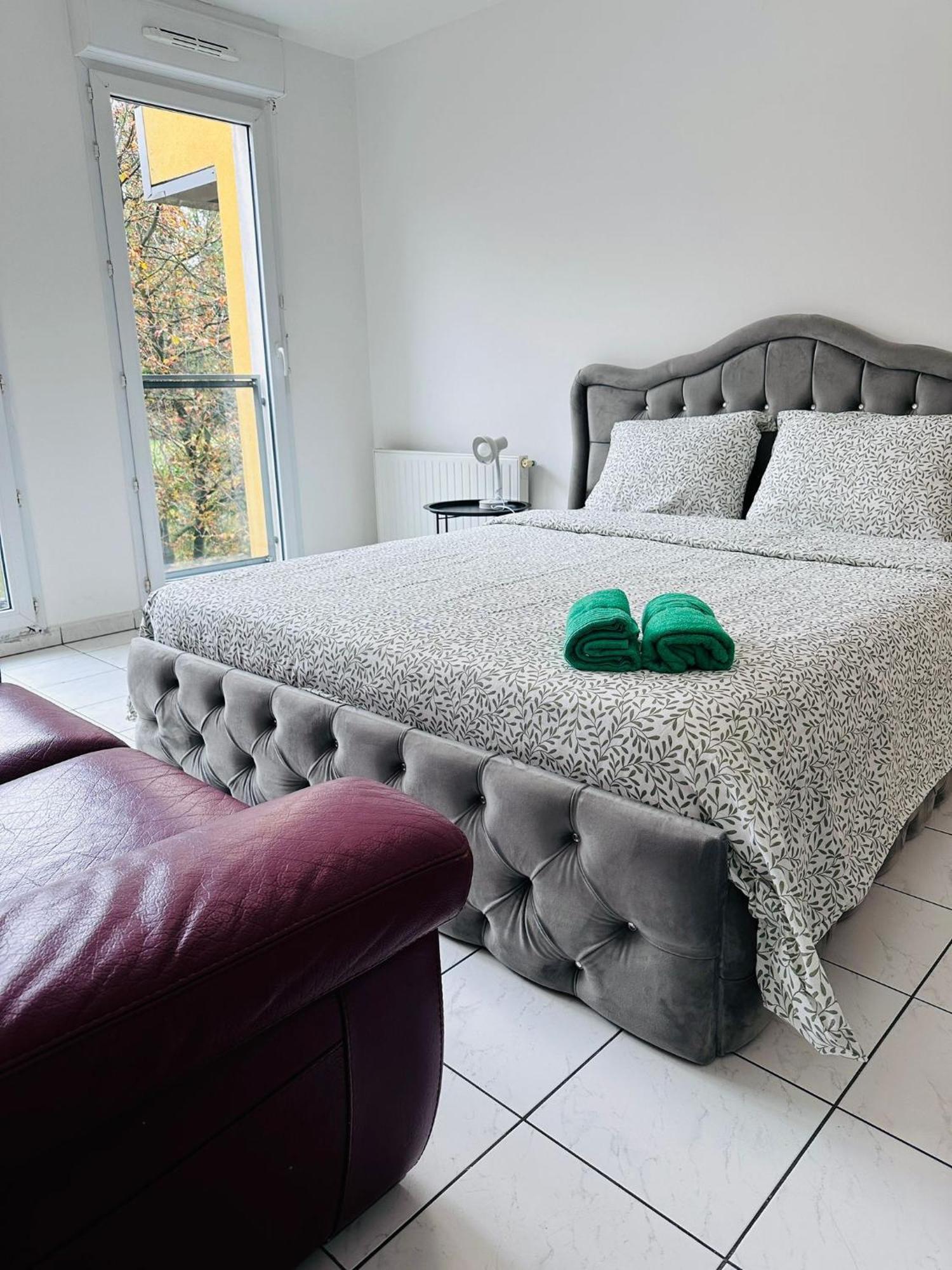 Sri-Indo Bobigny Paris Daire Dış mekan fotoğraf