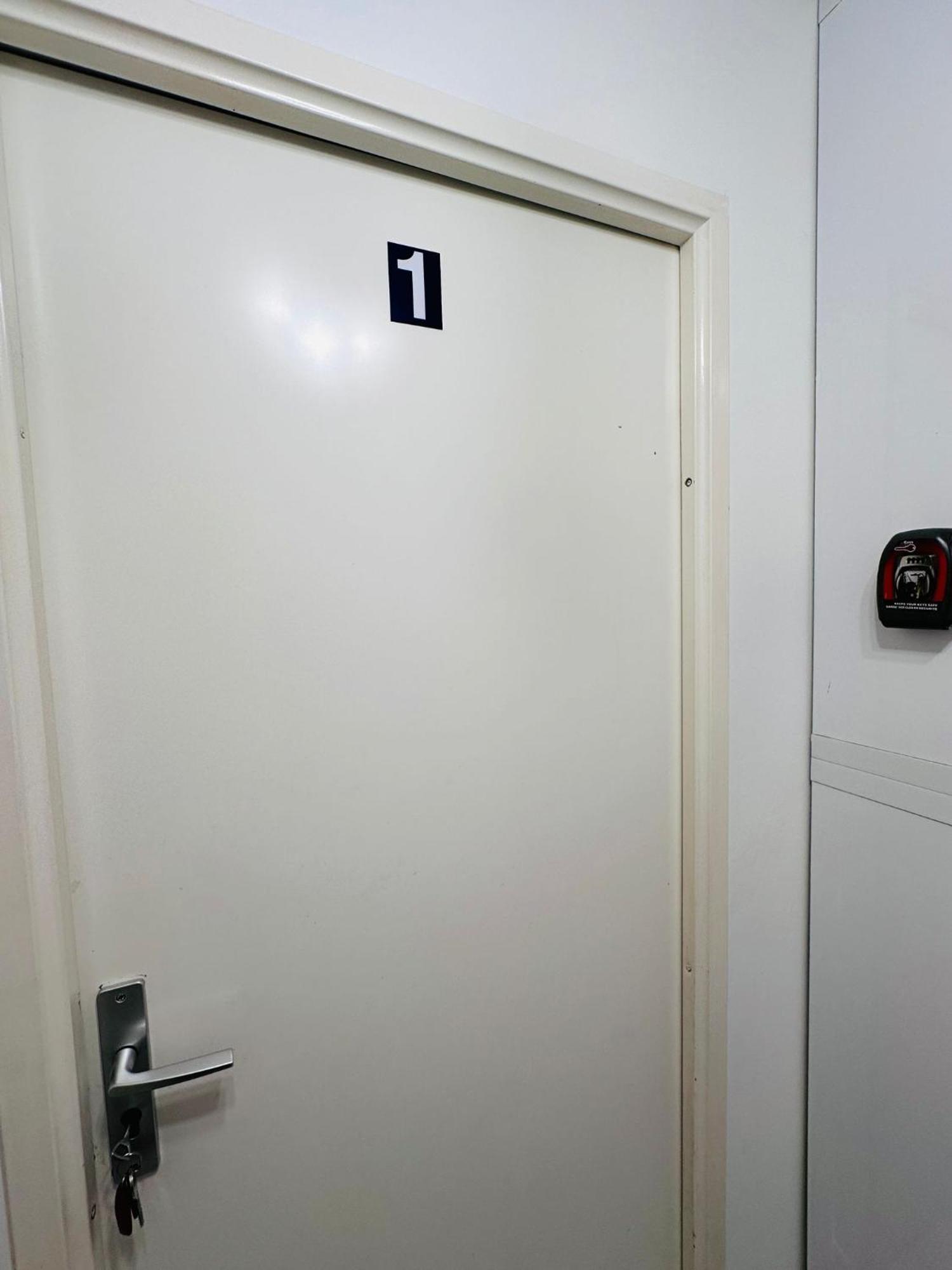 Sri-Indo Bobigny Paris Daire Dış mekan fotoğraf