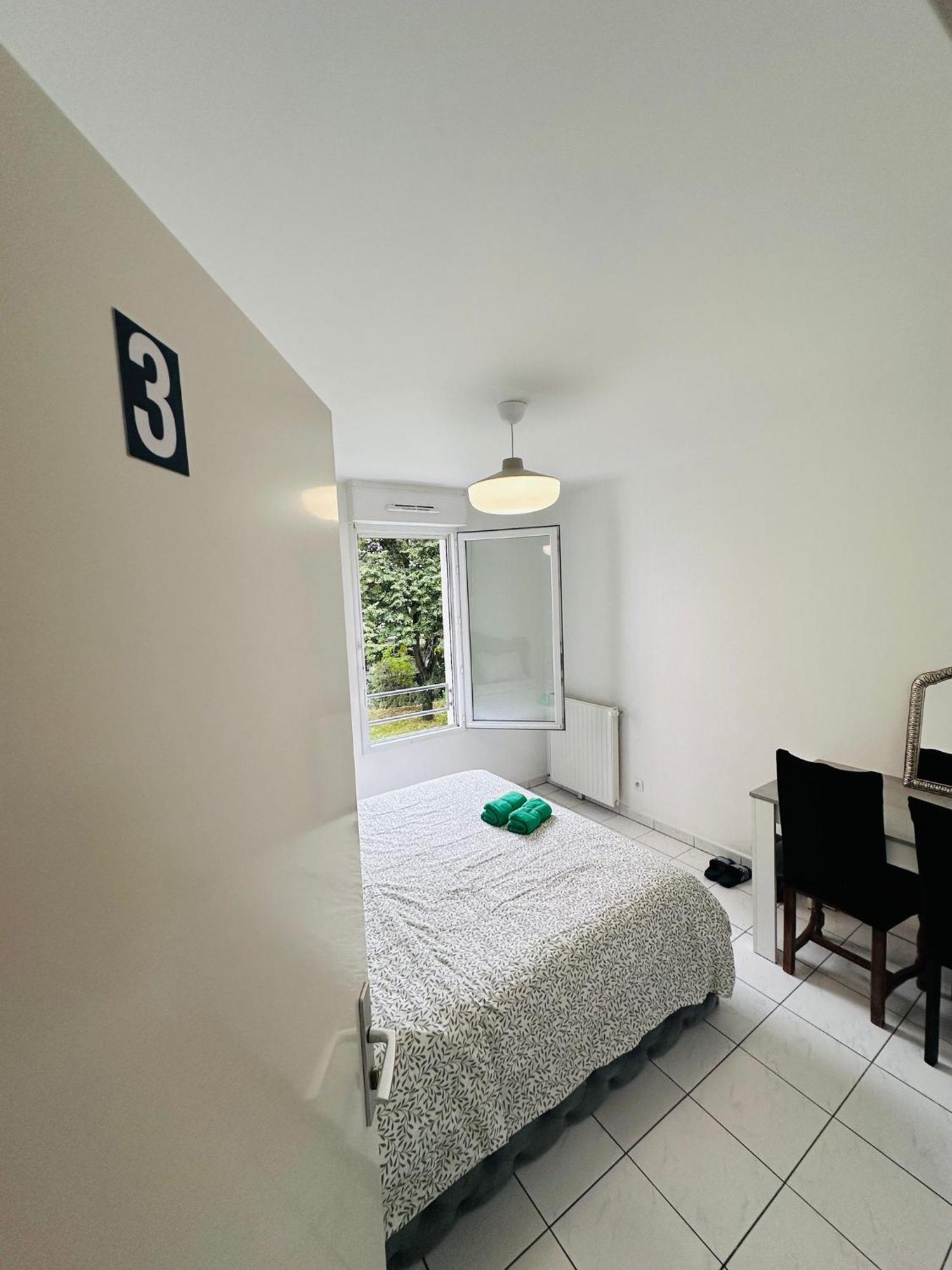 Sri-Indo Bobigny Paris Daire Dış mekan fotoğraf