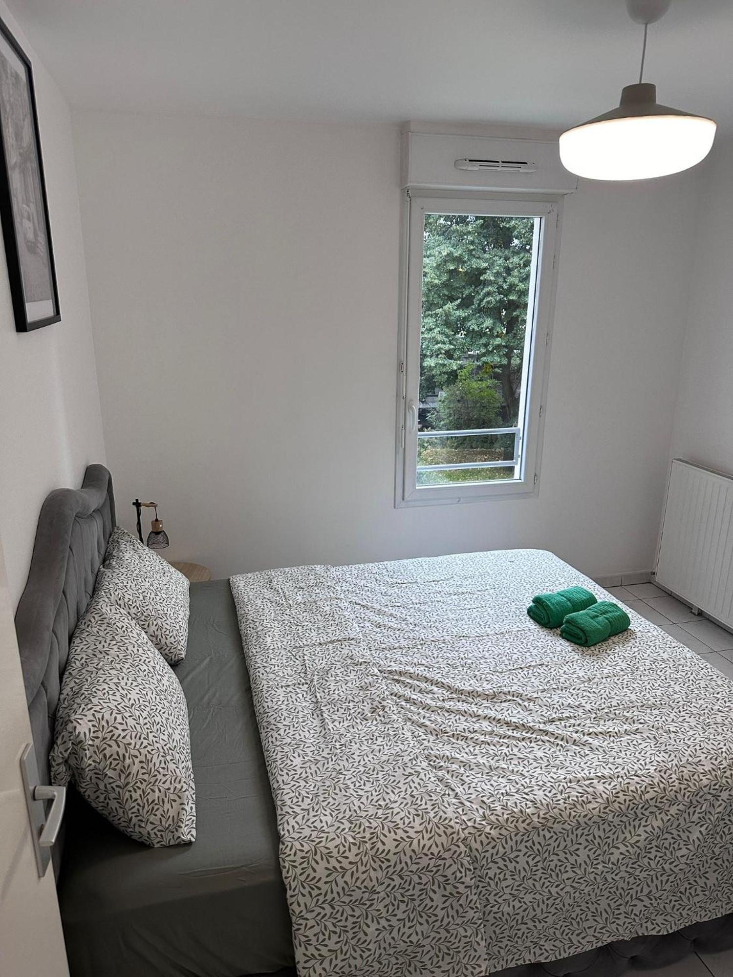 Sri-Indo Bobigny Paris Daire Dış mekan fotoğraf