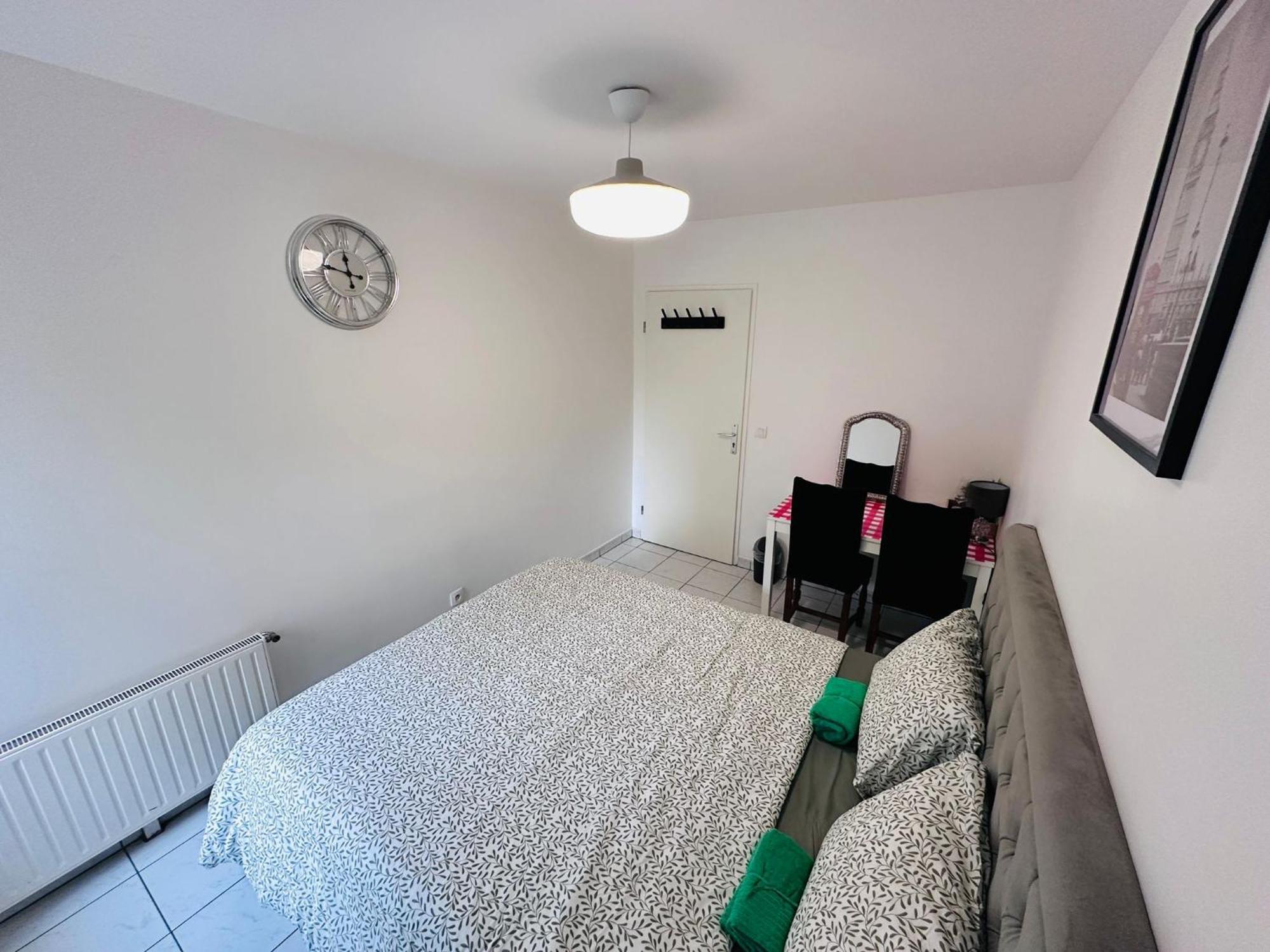 Sri-Indo Bobigny Paris Daire Dış mekan fotoğraf